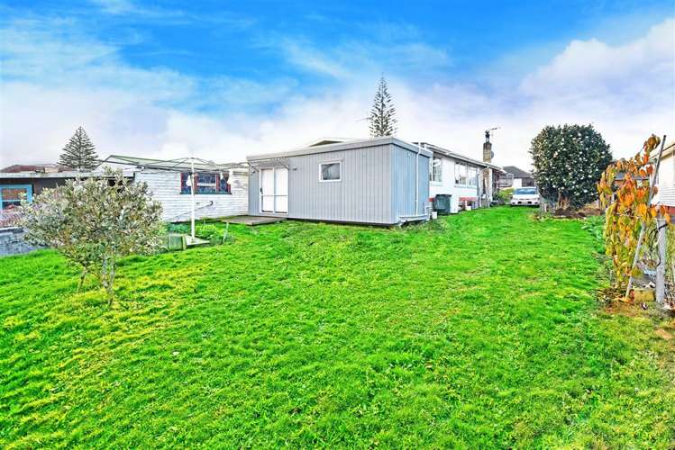 33 Mcannalley Street Manurewa_1
