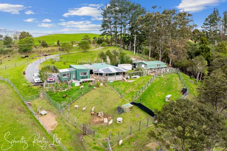 736 Whakapirau Road Whakapirau_3