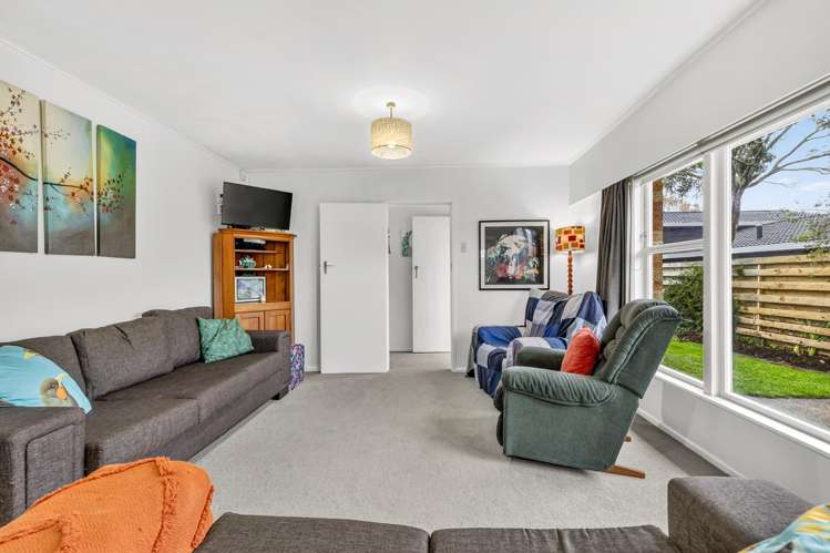 8 Beatty Road_5