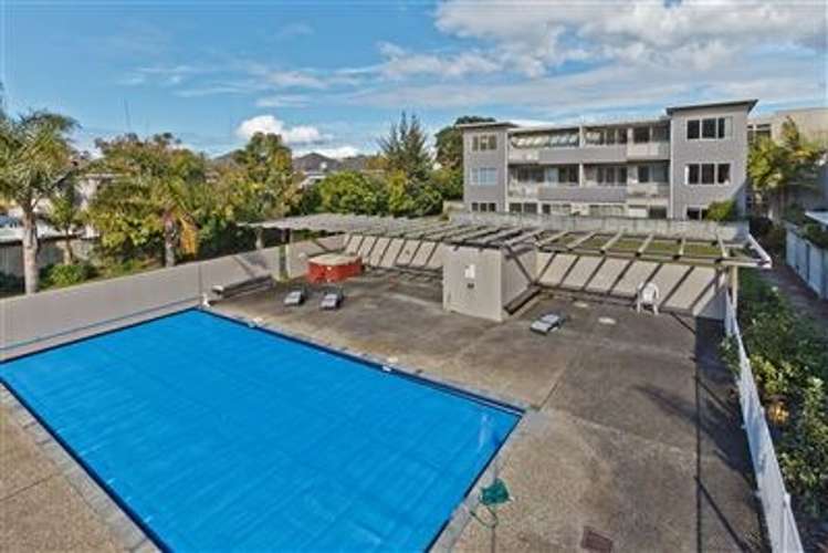 B4/30-36 Bay Palms, Bute Road 1607_5