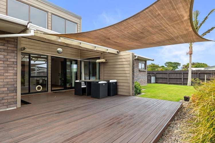 39 Tiverton Crescent Whalers Gate_19