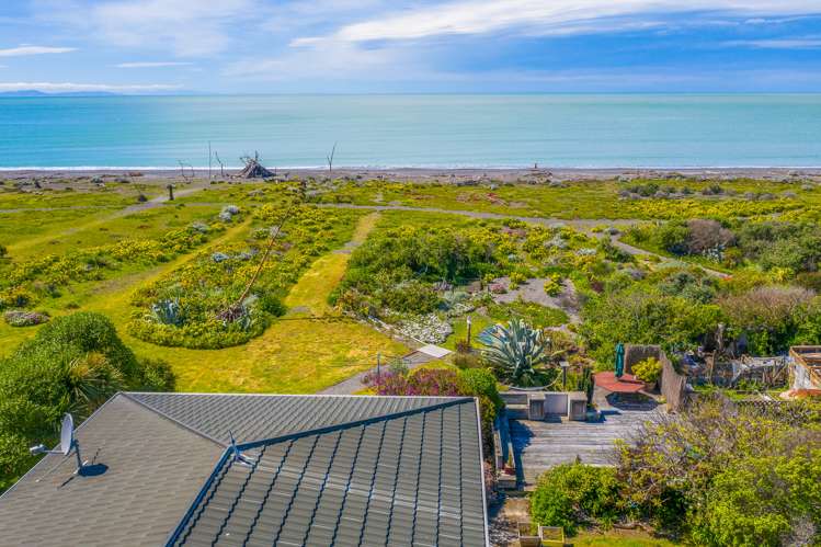 220 Rarangi Beach Road Rarangi_26