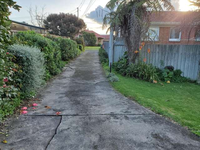 4/8 Fraser Road Papatoetoe_1