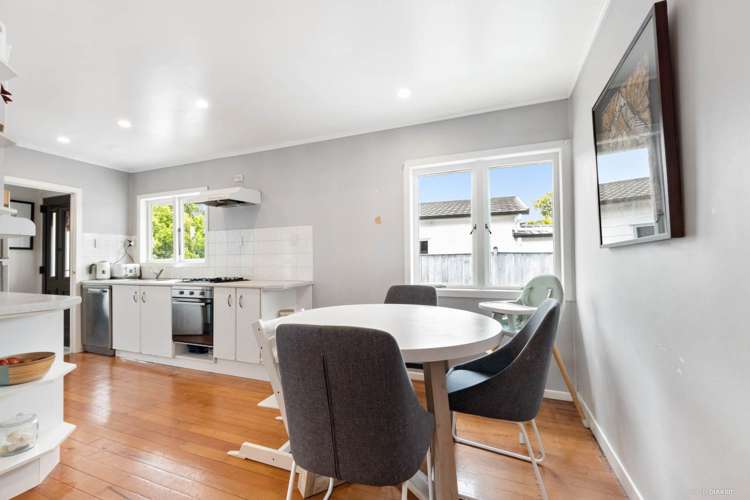 6 Shamrock Lane Te Atatu Peninsula_4