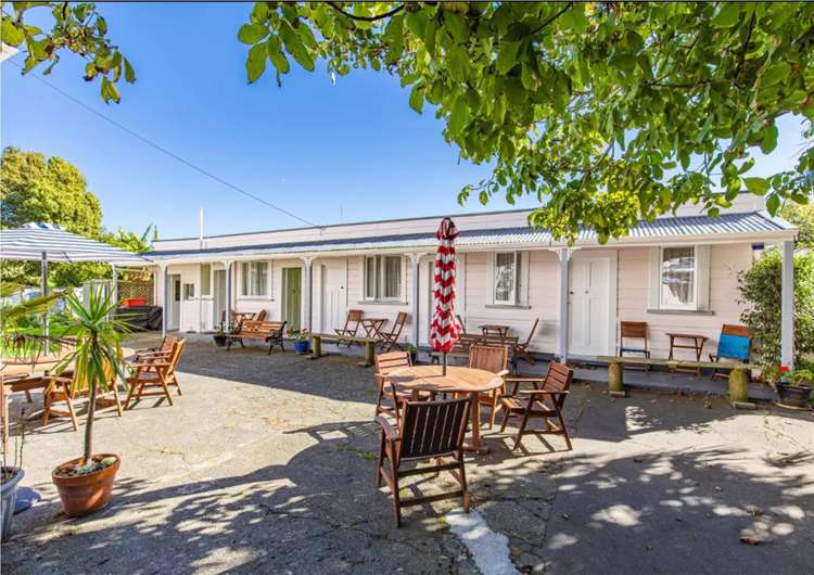 2 Plymouth Street Whanganui Central_3