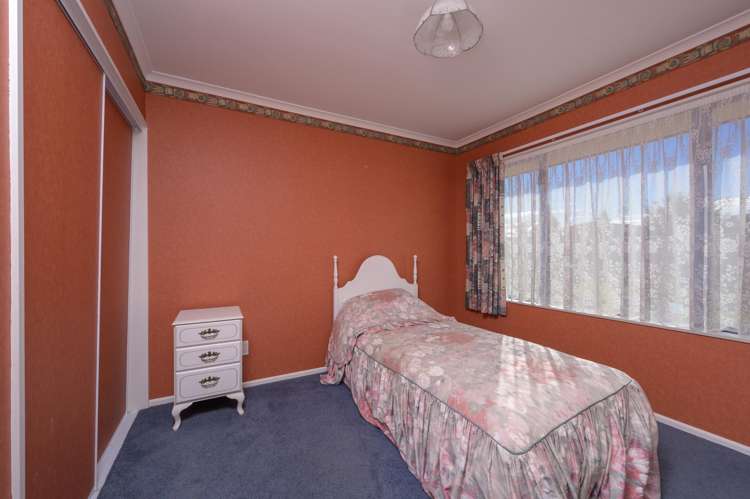 7 Ashdonleigh Grove Stoke_14