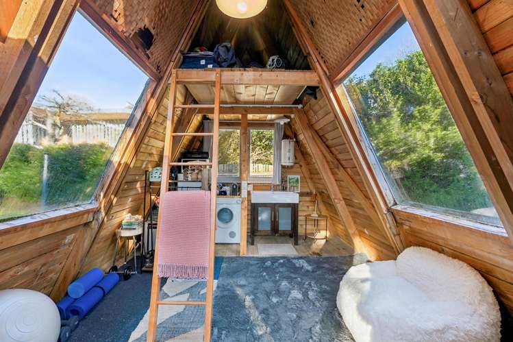 8 Stafford Street Arrowtown_12
