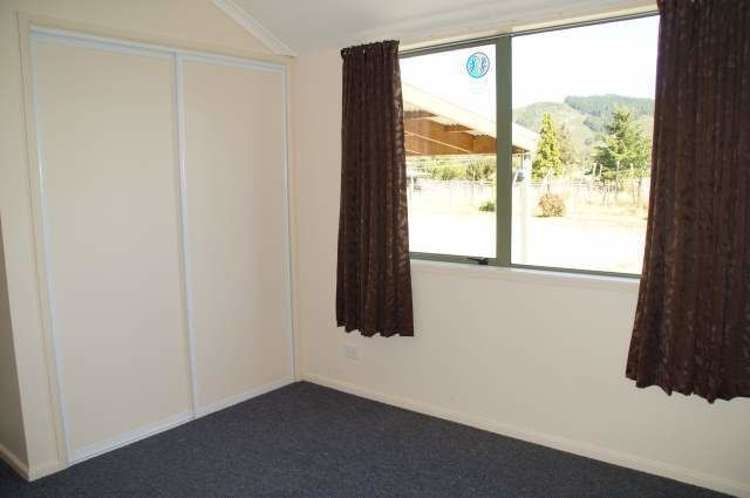 24 Conlon Street Reefton_22