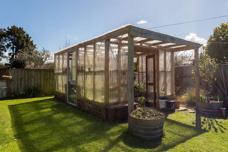 69 Gladstone Street Hawera_16