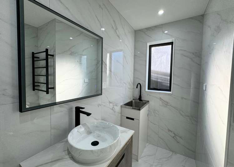 47 Coniston Avenue Te Atatu South_6