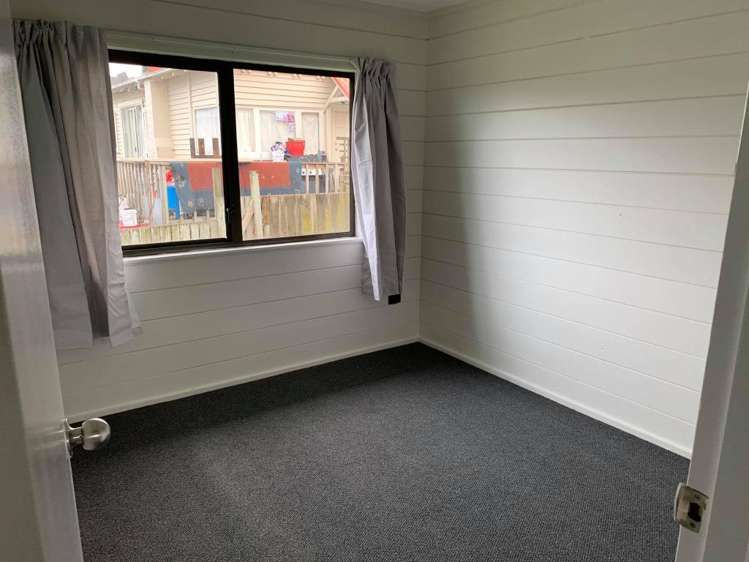 18a Leslie Ave 11073_10