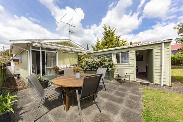 2/132 Church Street Onehunga_3