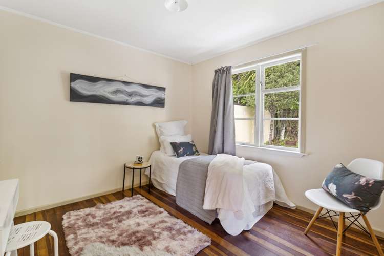 80 Hine Road Wainuiomata_14