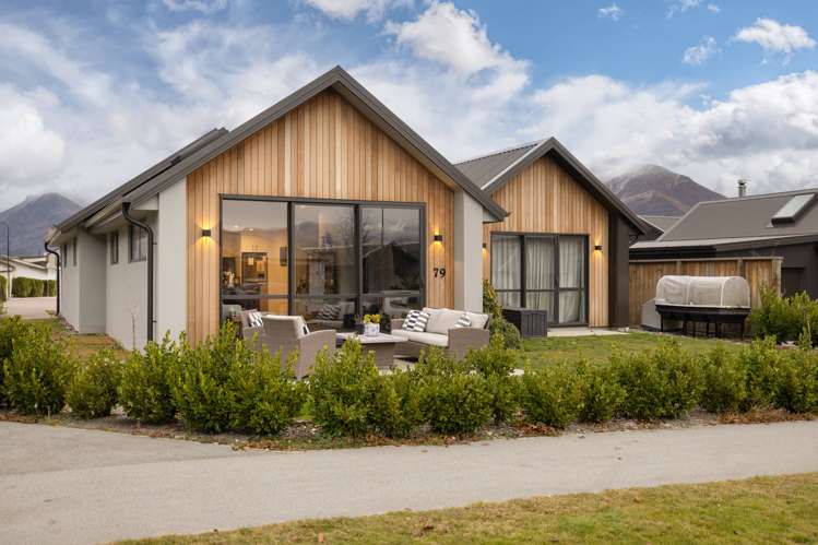 79 Jack Hanley Drive Jacks Point_15