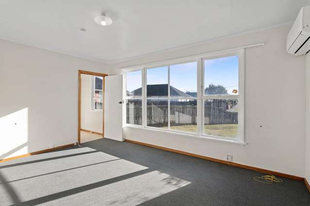 20 and 22 Bournemouth Crescent Aranui_1