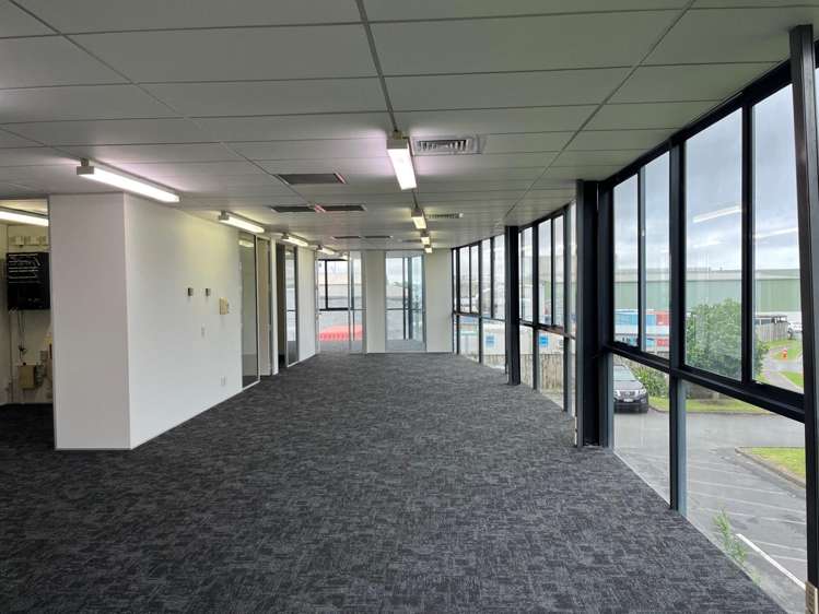 A/60 Cryers Road East Tamaki_6