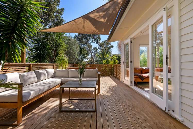 1/16a Bardia Street Belmont_12