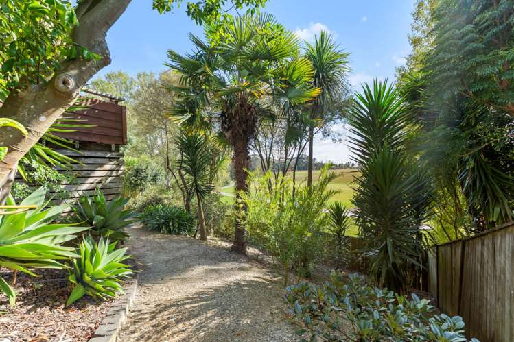 5 Azure Grove Unsworth Heights_31