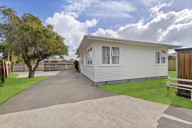 1/10 Dolphin Street Pakuranga_1