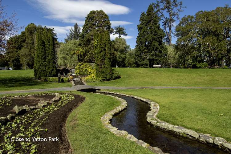 31 Lloyd Street Parkvale_19