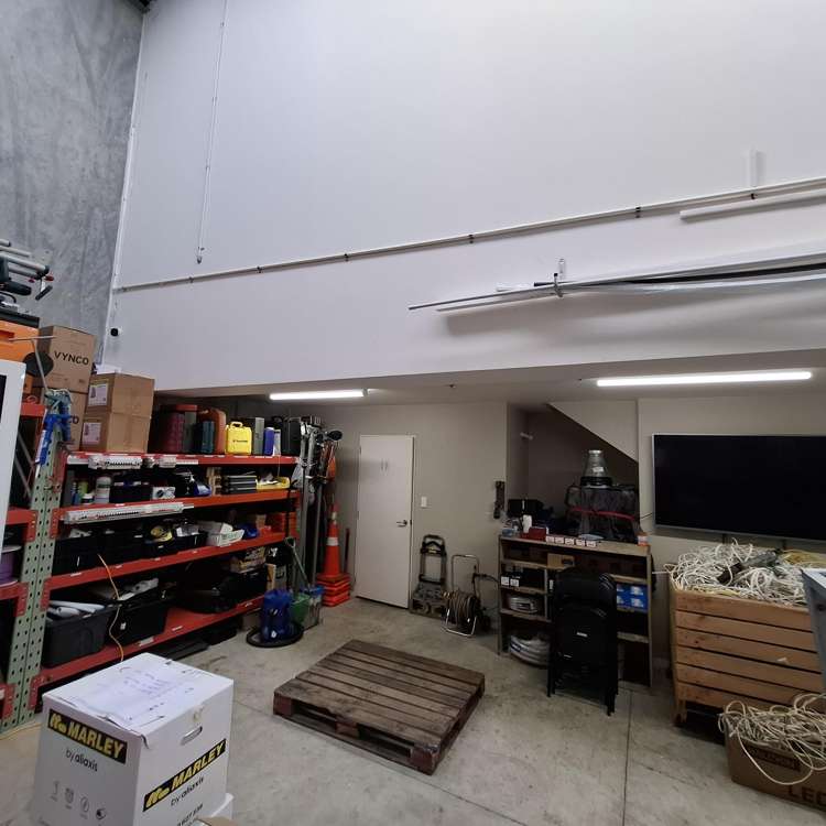 2/6 Loft Plce Kumeu_5