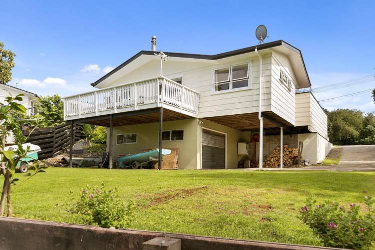 60 Meadowland Street Matua_13