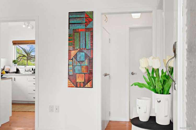 1/13 Creamer Avenue Belmont_11