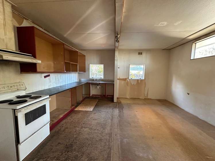 20 Churchill Crescent_4