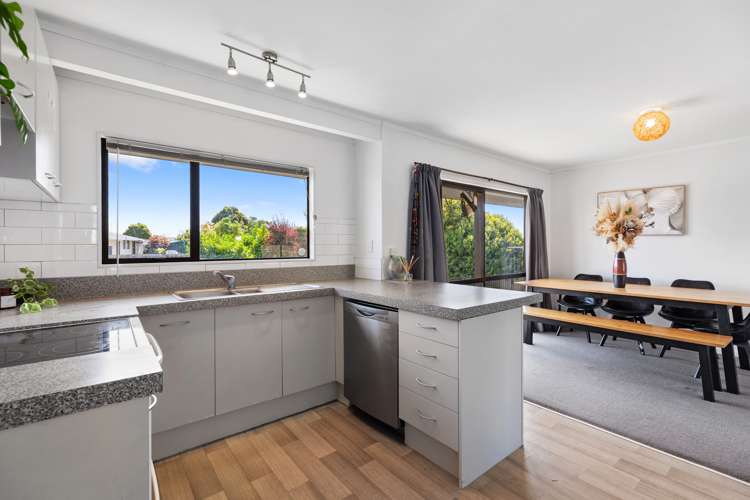 16a Doncaster Drive Papamoa_5