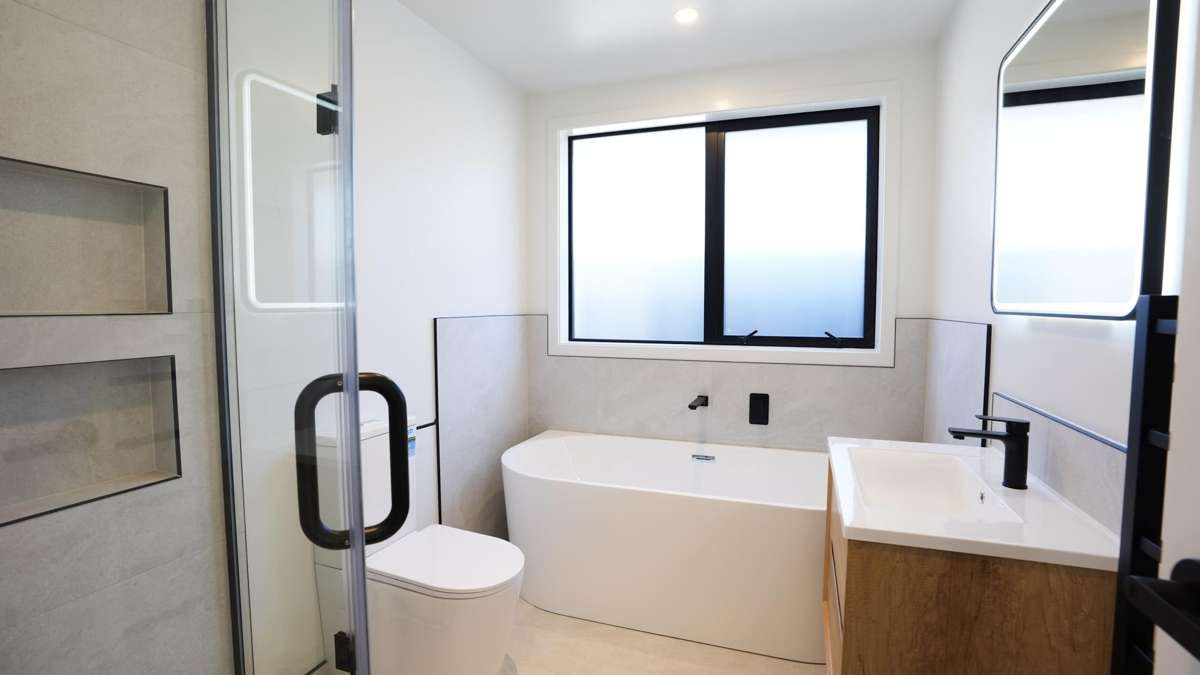 18 Korari Street_3