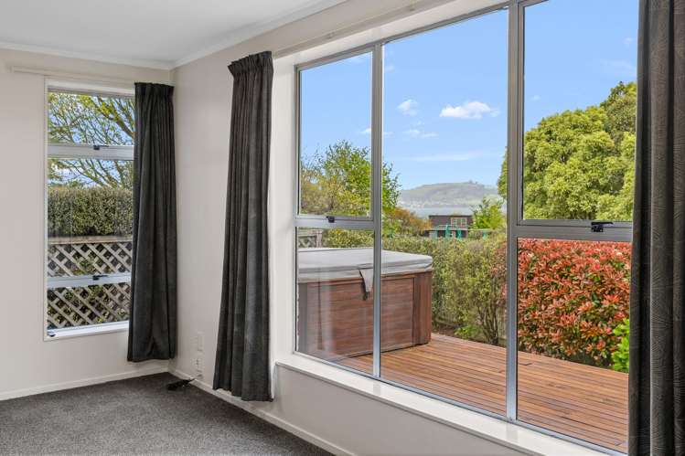 23 Kereru Street Two Mile Bay_13