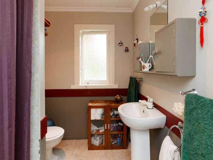 40 Shamrock Street Takaro_13