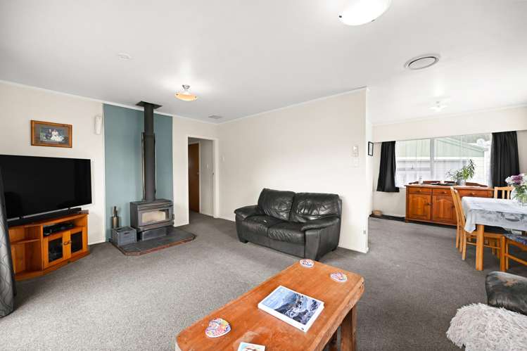 14 Vennell Street Leamington_6