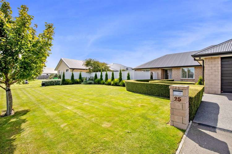 25 Faulks Drive Lincoln_22