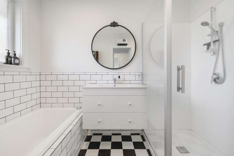 37 Sevenoaks Drive Bryndwr_11