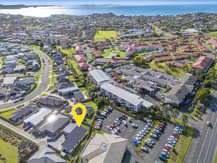 53 Couldrey Crescent Red Beach_21