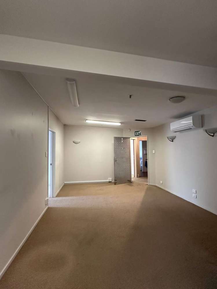 1st Floor/454 Colombo Street Sydenham_7