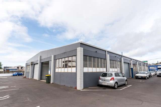 5/5-7 Parity Place Wairau Valley_3