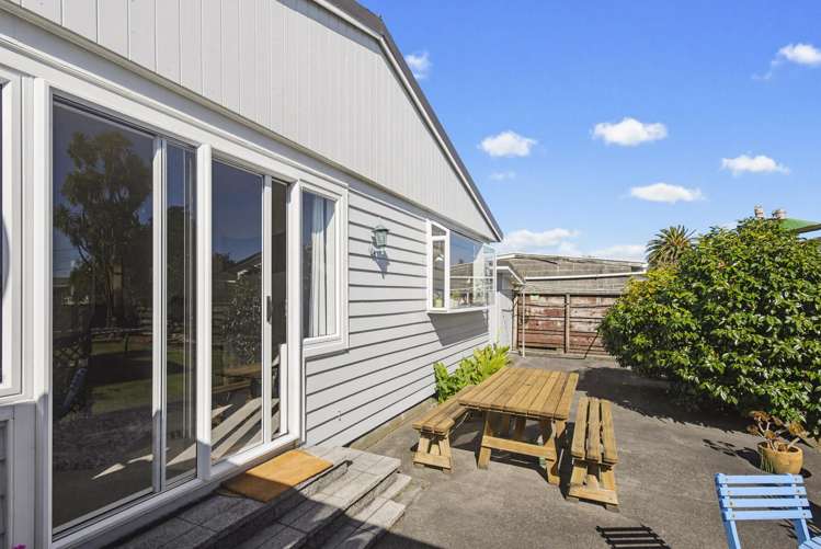 6 Teoti Street Paraparaumu Beach_27