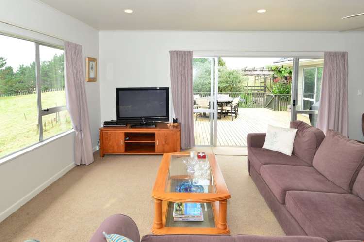 93 Chatham Road Helensville_9