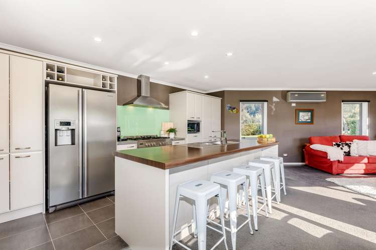 84 Gilbert Road_3