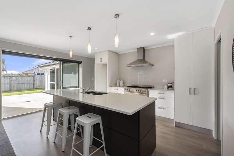 137 Saint James Drive Huntington_8