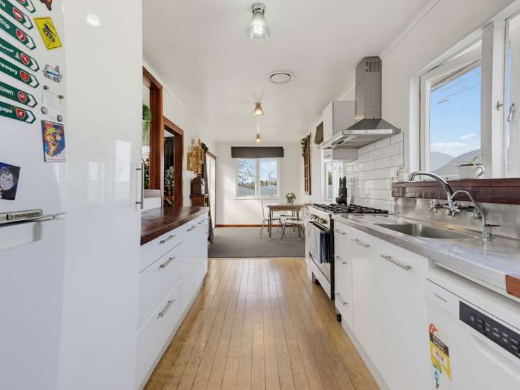 18 Adams Place Te Kamo_14