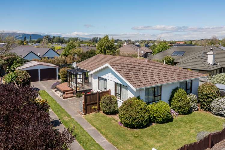 27 Millstream Drive Lincoln_14