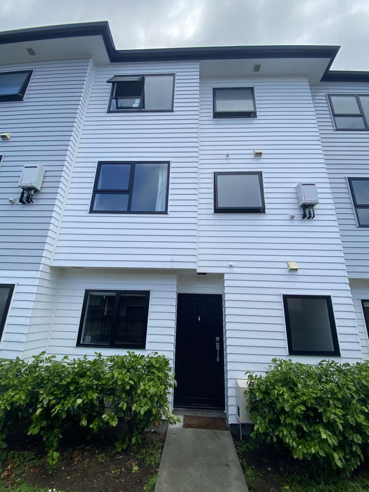 4/16 May Street Hamilton East_17