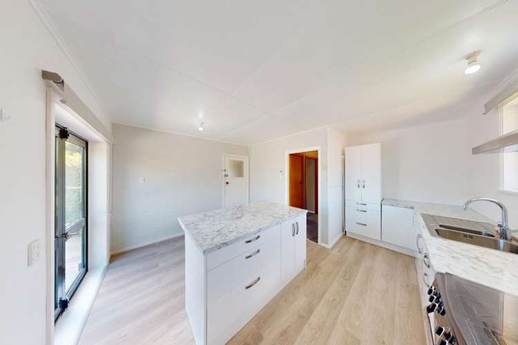 41 Ellesmere Crescent Highbury_2