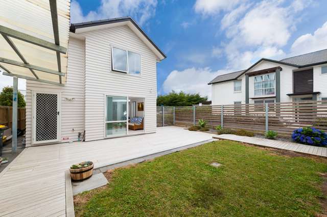 25 Phar Lap Crescent Takanini_2