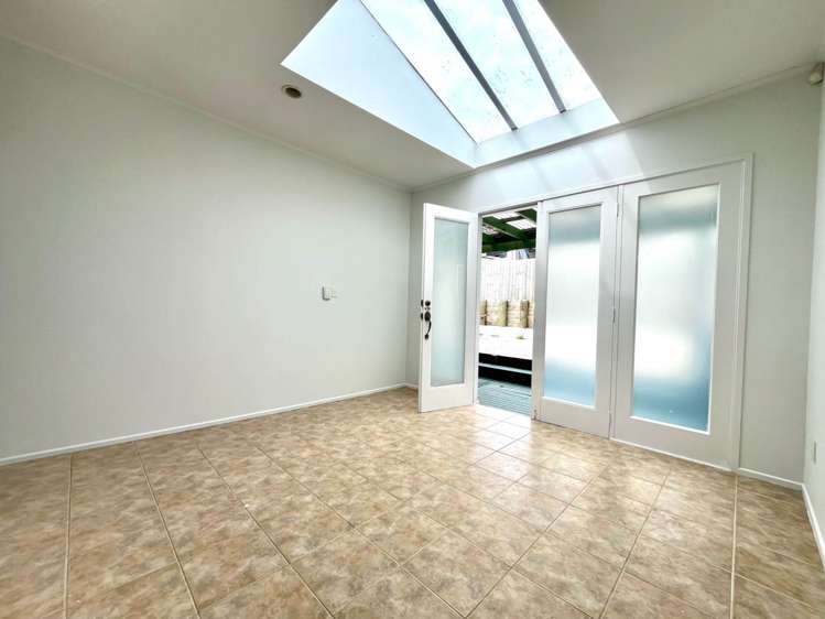 352 Hillsborough Road Mt Roskill_4