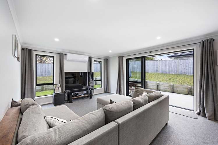 32 Peacock Place Pokeno_12