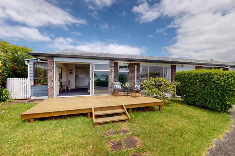 1/33 Rosario Crescent Red Beach_14